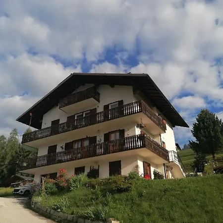 Le Zurle A Sappade Apartment